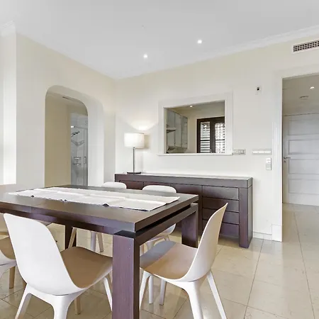 Appartement Gadea 4-3 *